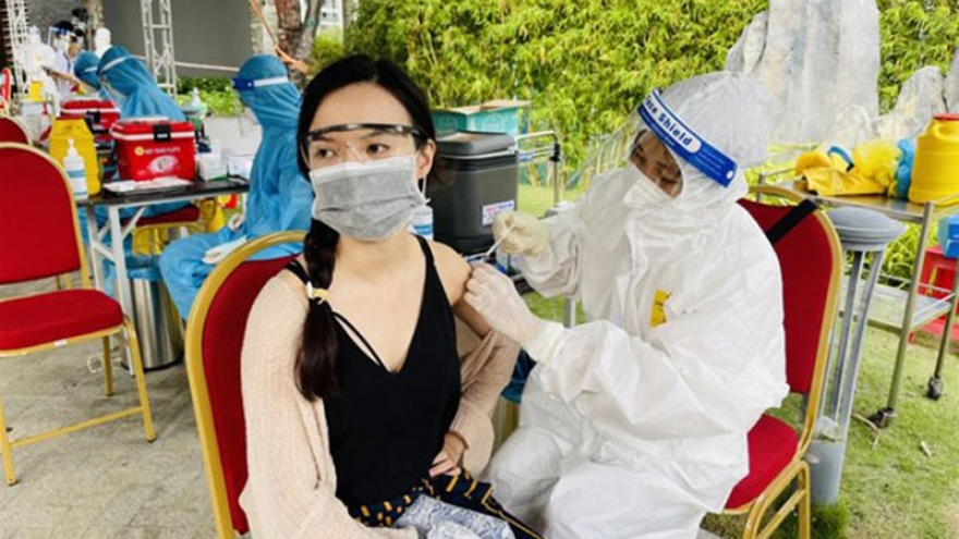 RoK donates 7.5 million syringes for HCMC’s COVID-19 vaccination